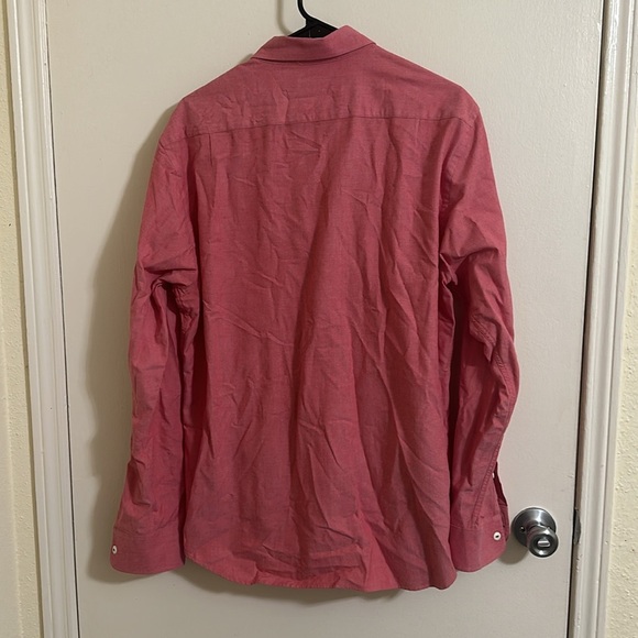 EUC Untuckit XL Slim Fit Button Down Shirt - Picture 3 of 3